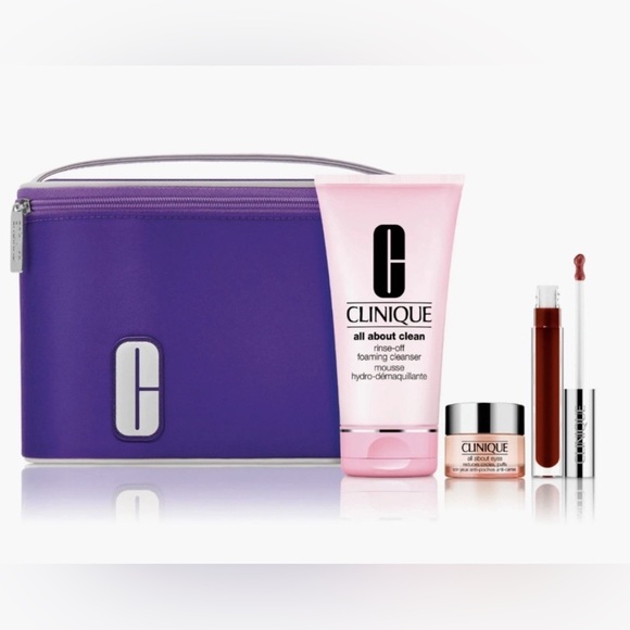 Clinique All About Clean Skincare 4 Pcs Full Size Toiletry /Travel Bag NWT - Picture 1 of 7